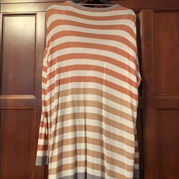 H&M Thin Striped Shirt - Picture 5 of 7